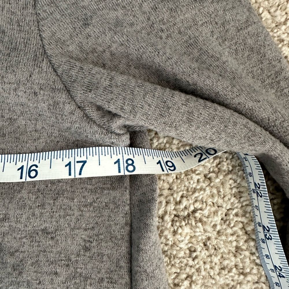 Yak & Yeti Grey oversized tunic - Picture 4 of 8